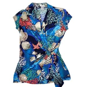 Cache under water. Beach vacation cruise nautical sea faux wrap top size small.